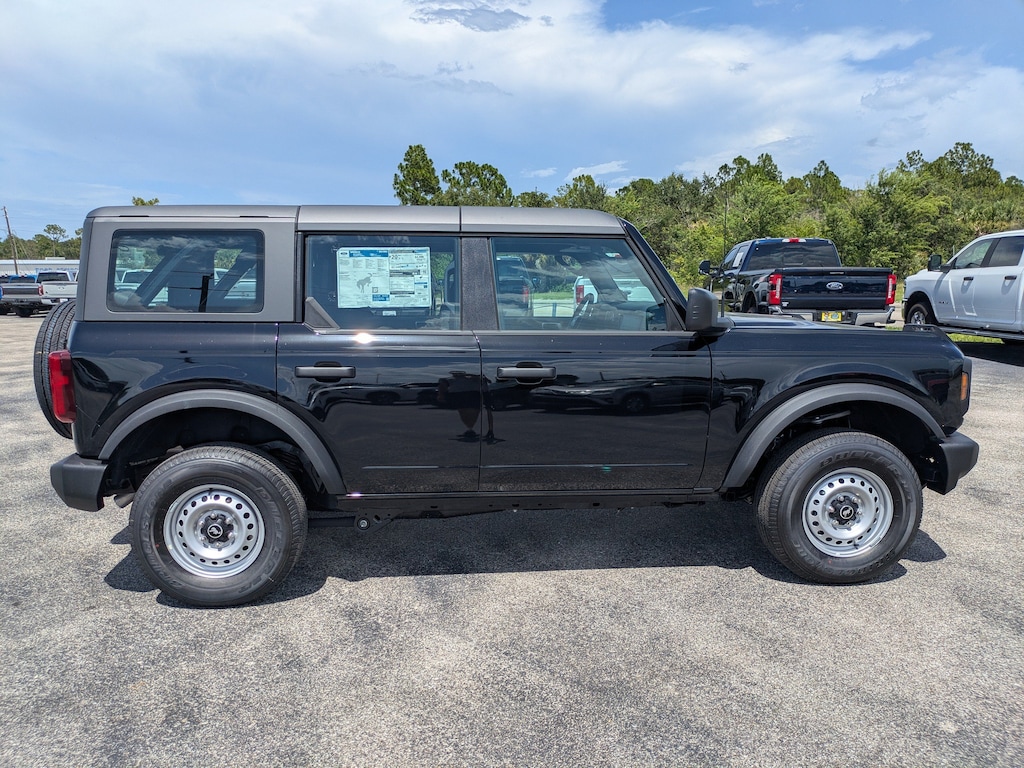 New 2026 Ford Bronco Base 4x4