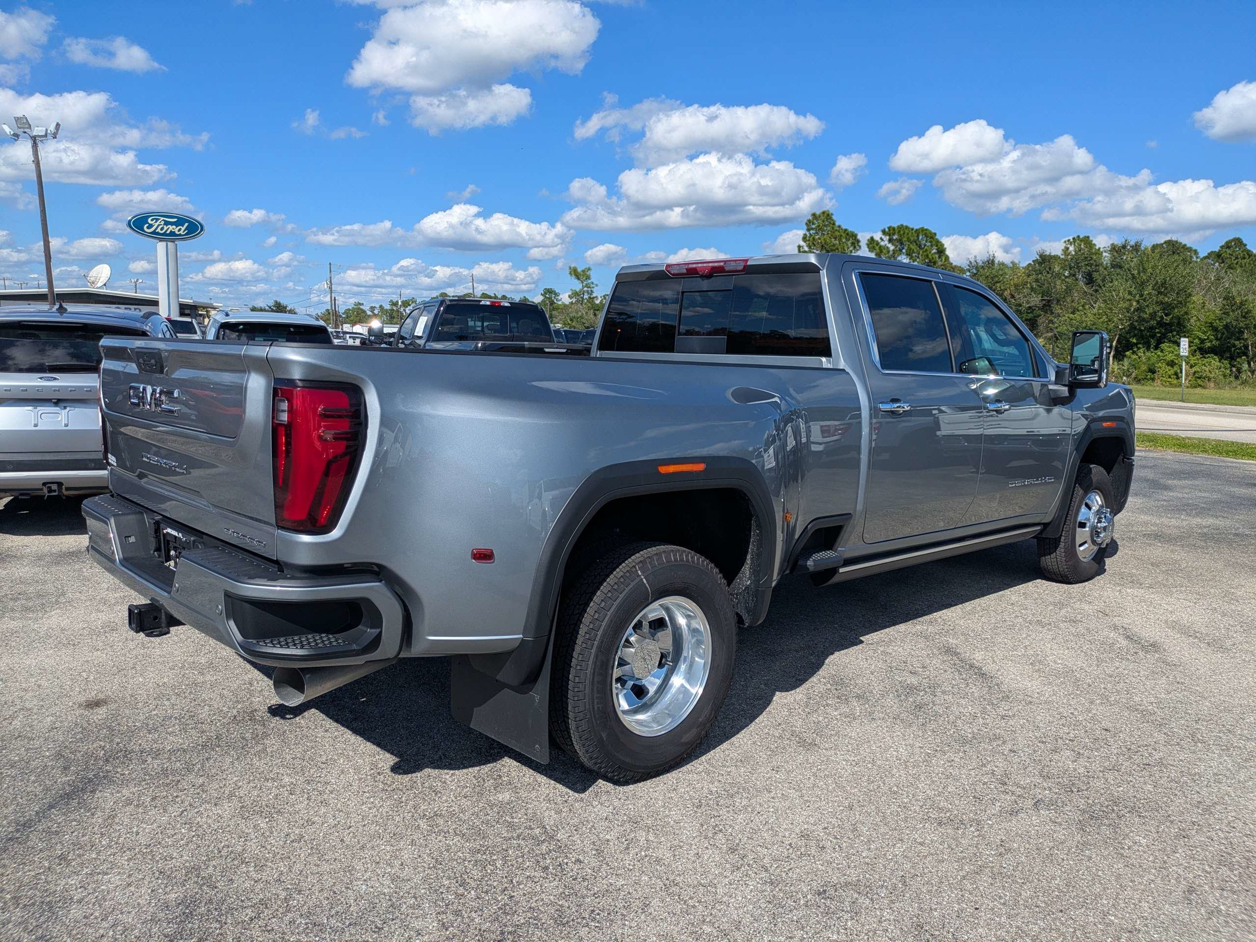 Used 2026 GMC Sierra 3500HD Denali Ultimate 4WD Crew Cab 172 Denali Ultimate