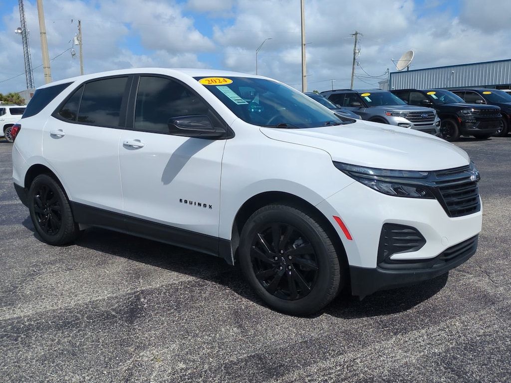 Used 2024 Chevrolet Equinox LS FWD LS w/1LS