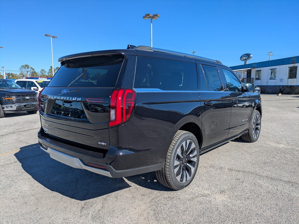 New 2025 Ford Expedition Max Platinum Platinum 4x4