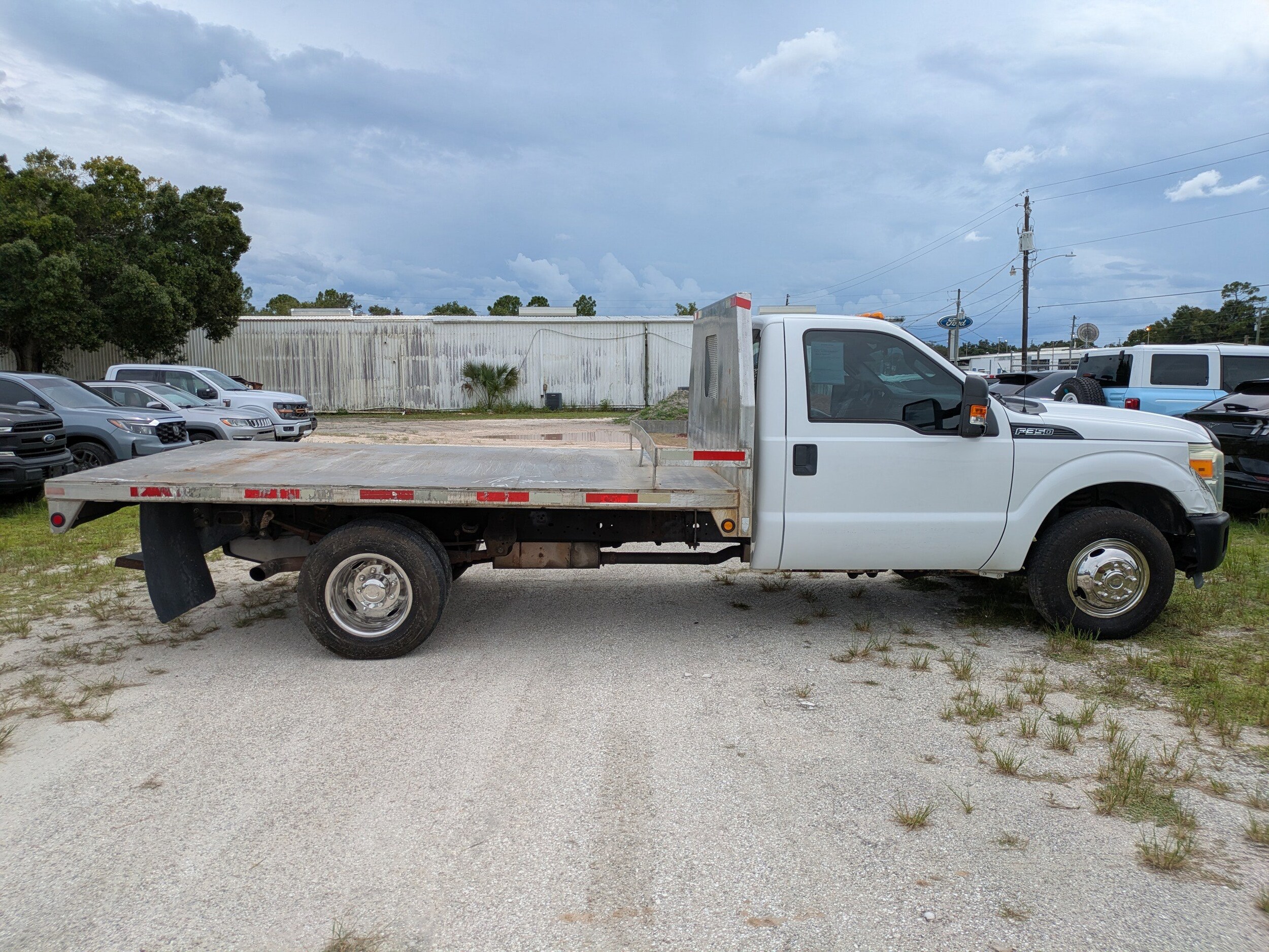 2015 Ford F-350 XL photo 3