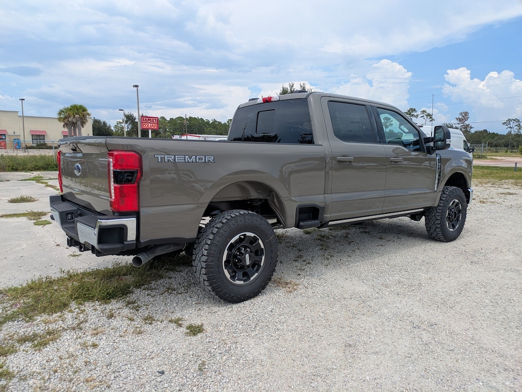 New 2026 Ford Super Duty F-250 SRW LARIAT LARIAT 4WD Crew Cab 6.75 Box