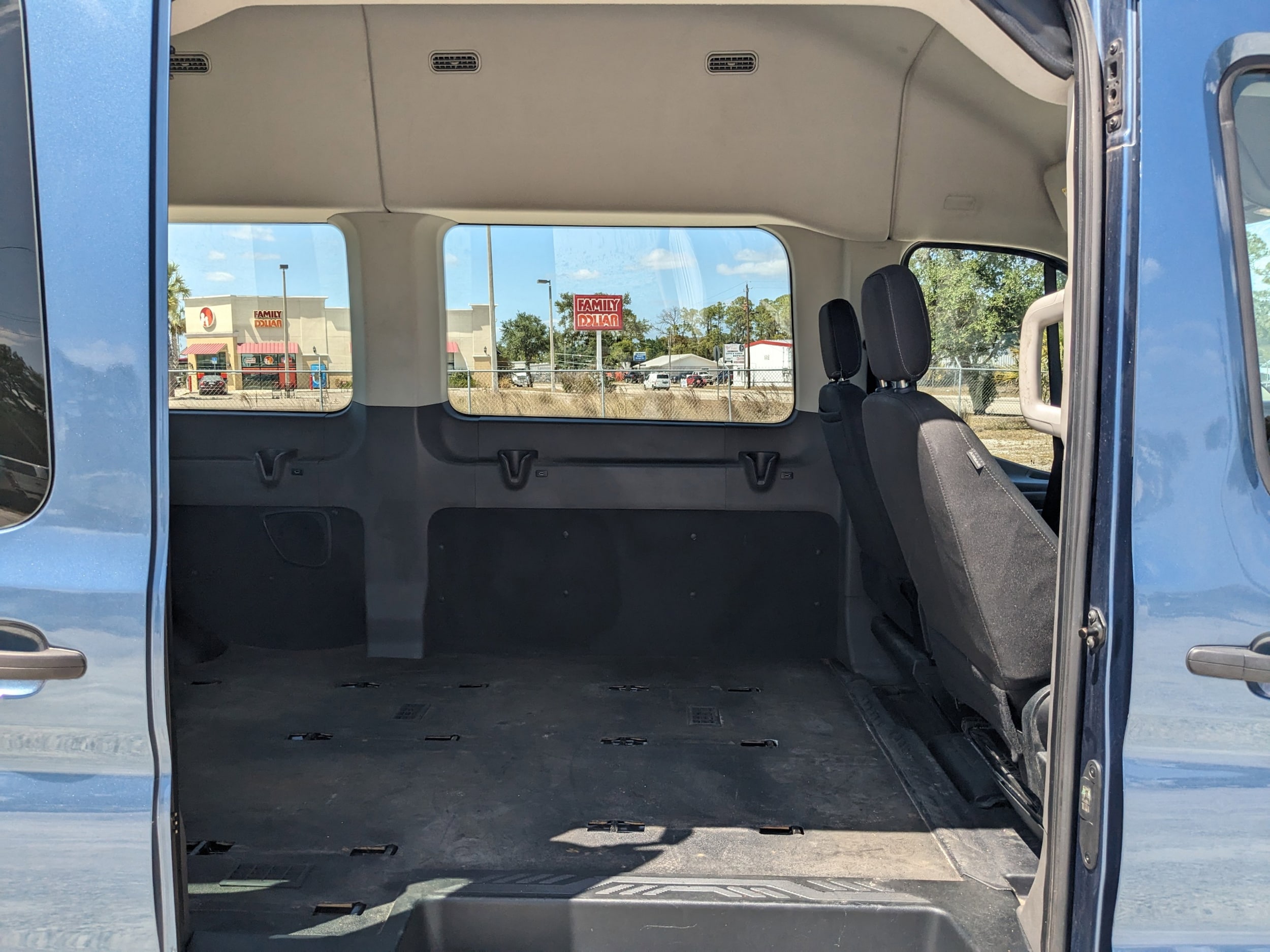 2023 Ford Transit Passenger Van XL - Photo 12