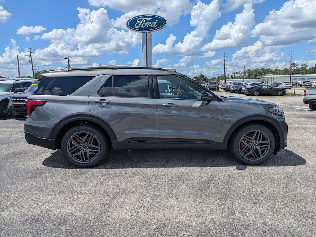 New 2026 Ford Explorer ST-Line ST-Line RWD