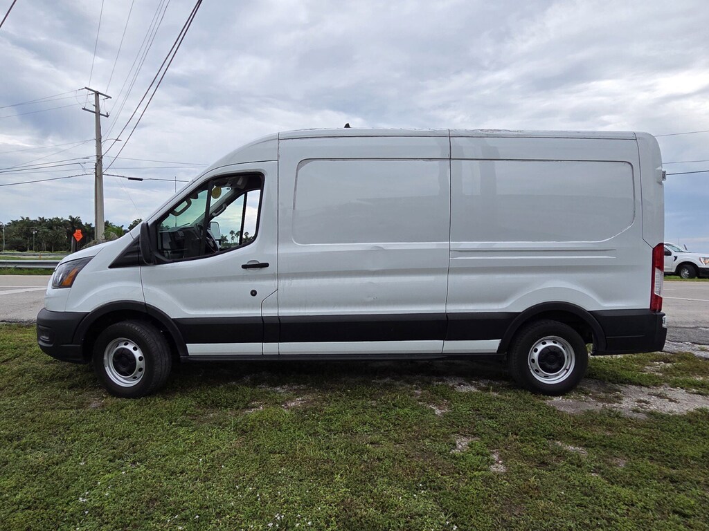 Used 2023 Ford Transit Cargo Van 130 Med Rf T-250 130 Med Rf 9070 GVWR RWD