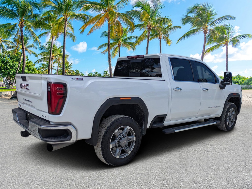 Used 2025 GMC Sierra 2500HD SLT 4WD Crew Cab 159 SLT