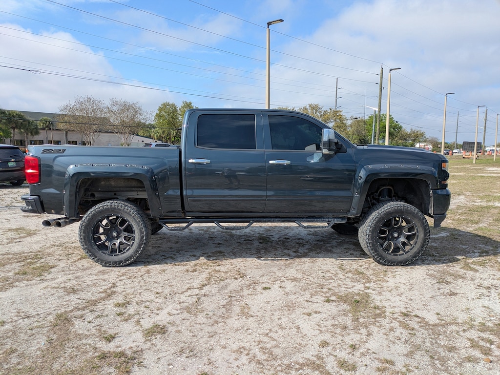 Used 2018 Chevrolet Silverado 1500 LT 4WD Crew Cab 143.5 LT w/2LT