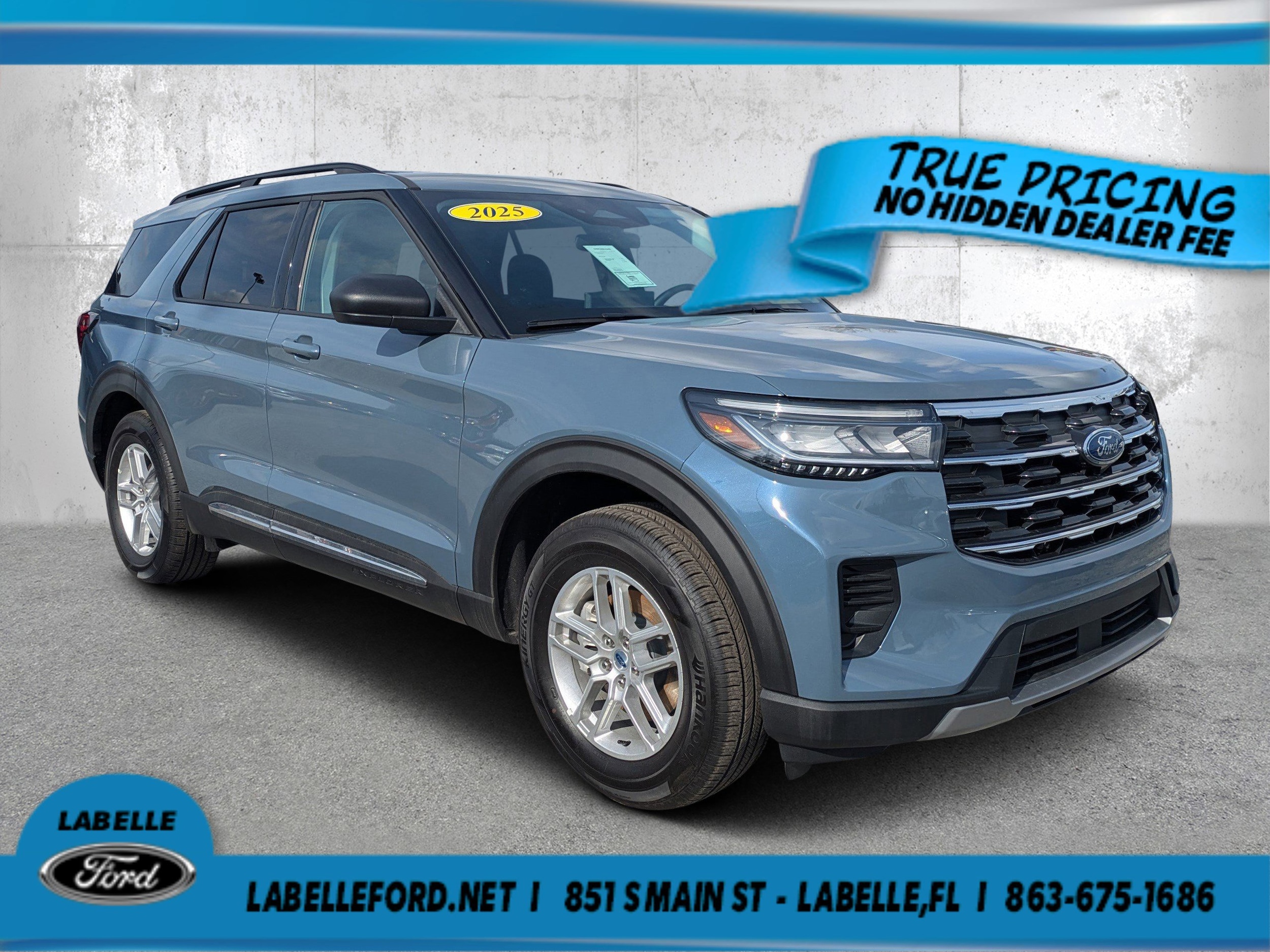 2025 Ford Explorer Active RWD (PL535)'s photo