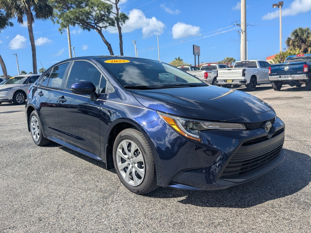 Used 2025 Toyota Corolla LE LE CVT