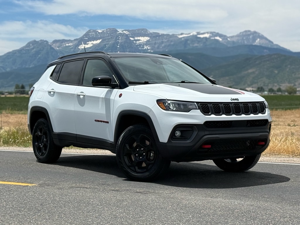 2023 Jeep Compass Trailhawk
