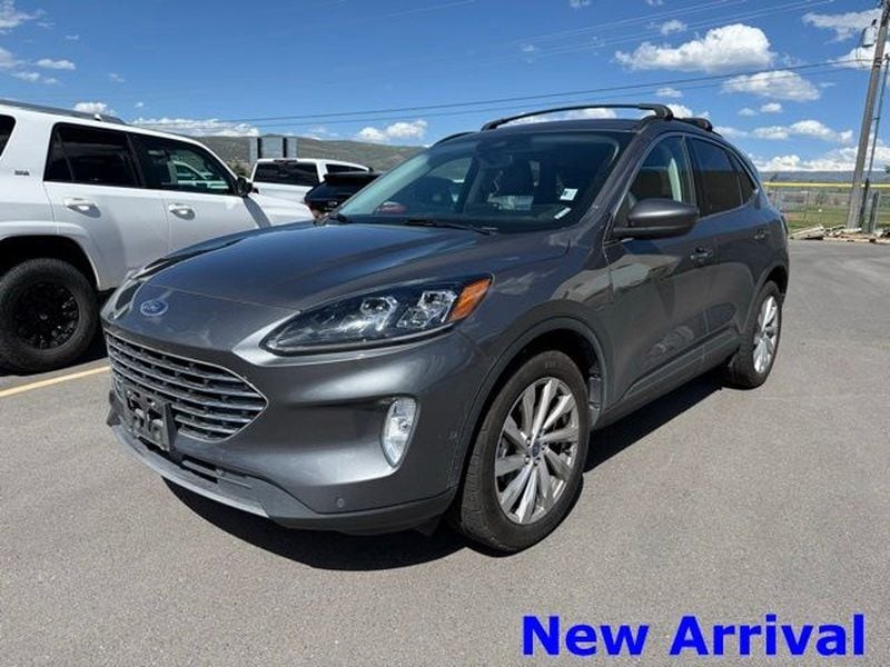 2022 Ford Escape Titanium AWD's photo