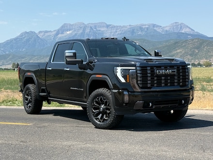 2024 GMC Sierra 3500 HD Denali Ultimate Truck Crew Cab