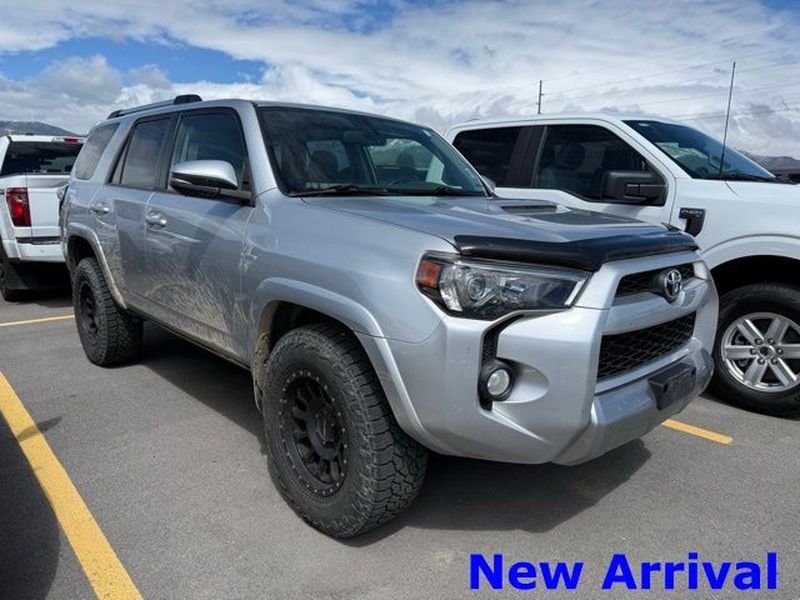2016 Toyota 4Runner Trail Premium 4x4 V6's photo