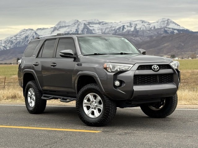 2019 Toyota 4Runner SR5 Premium's photo