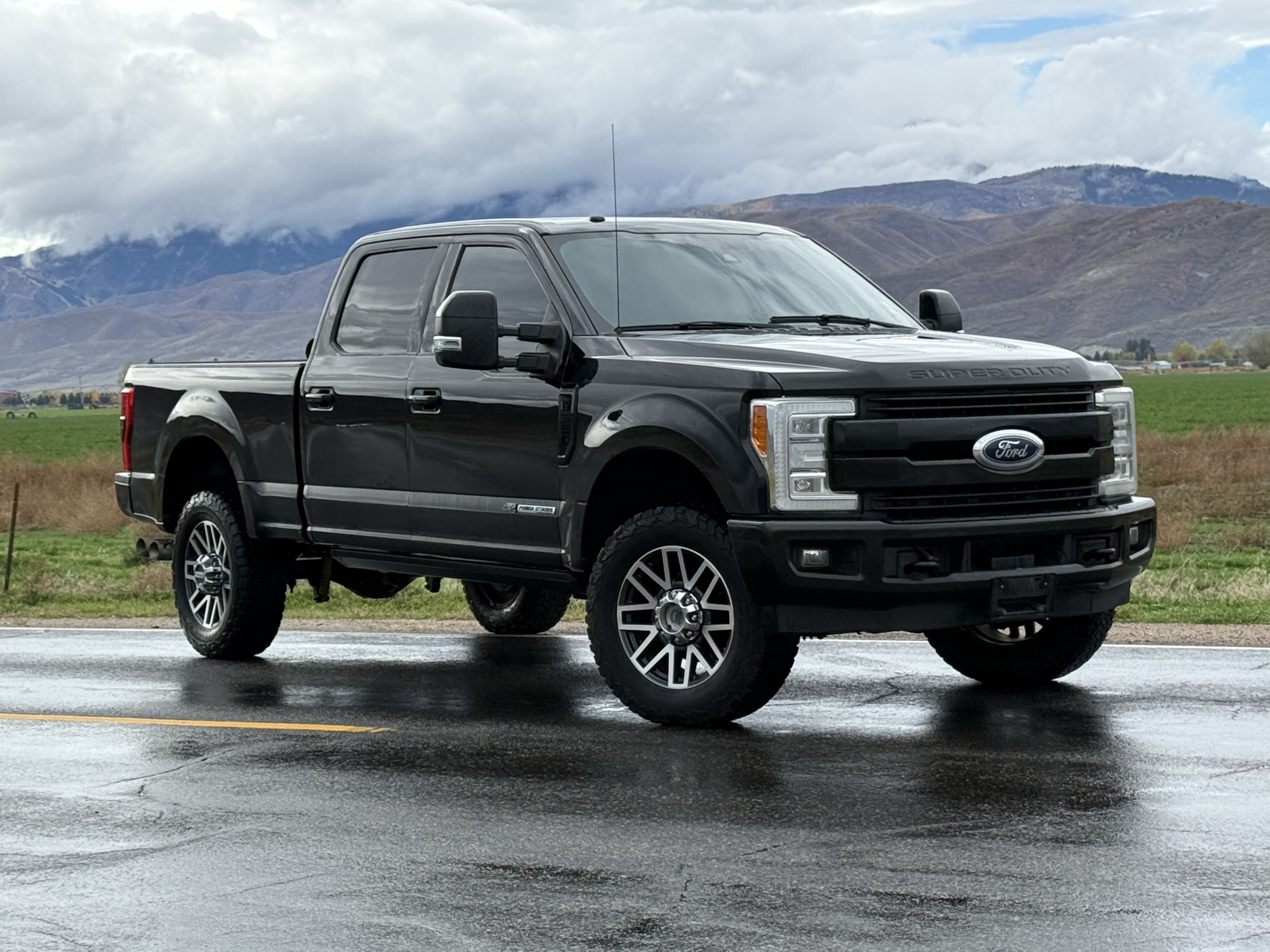 2017 Ford F-350 Lariat Truck Crew Cab for Sale in Heber City, UT