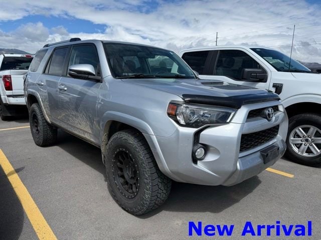 2016 Toyota 4Runner Trail Premium 4x4 V6's photo