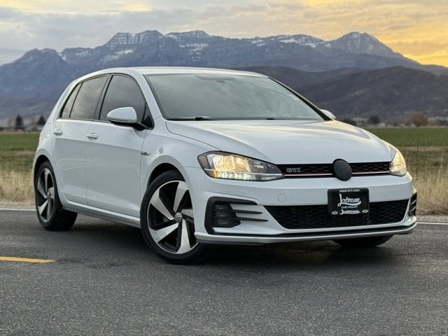 2020 Volkswagen Golf GTI S