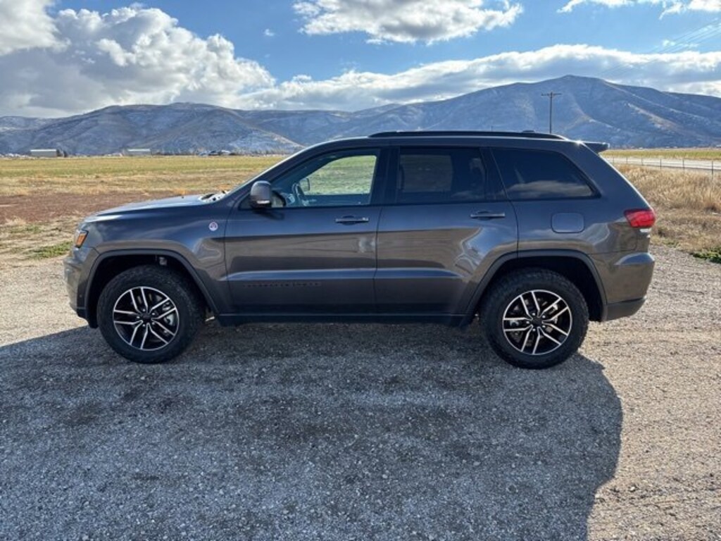 Used 2021 Jeep Grand Cherokee Trailhawk SUV