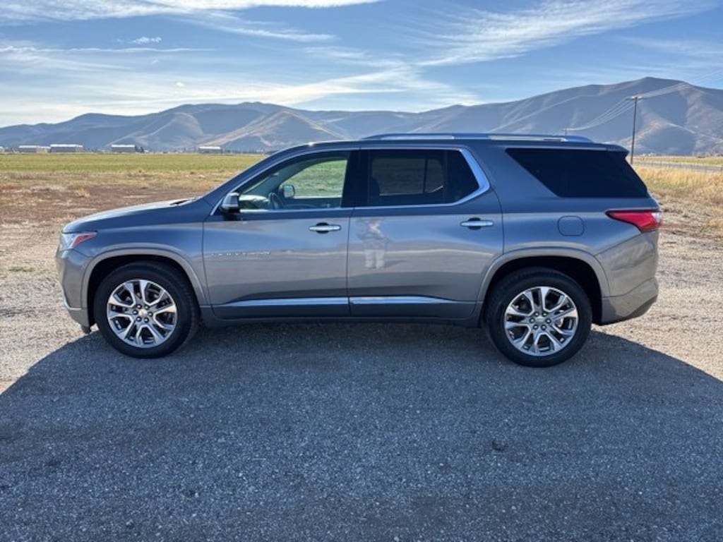 Used 2020 Chevrolet Traverse Premier SUV