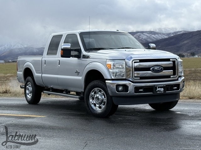2013 Ford F-350 Super Duty Lariat's photo