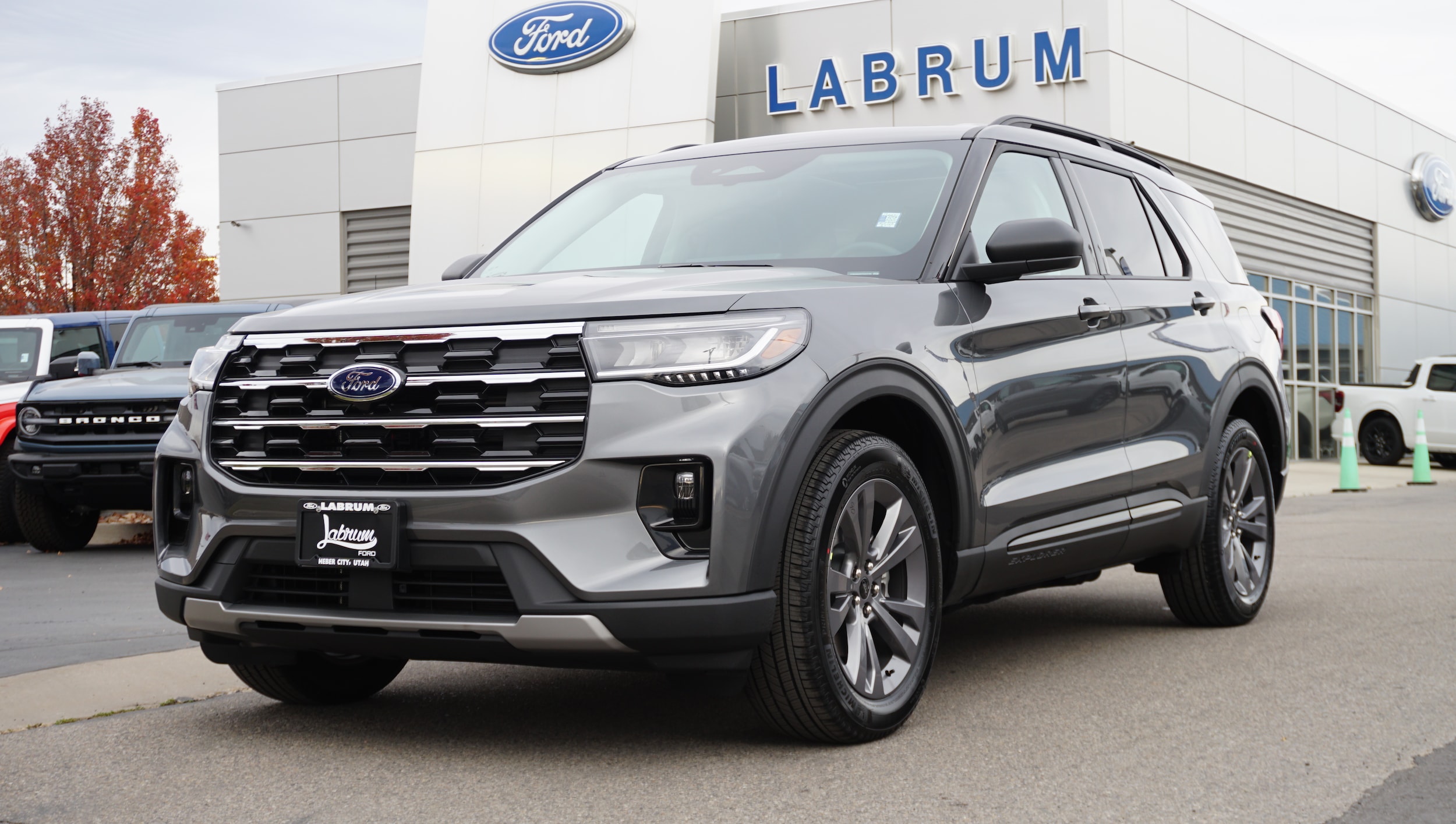2026 Ford Explorer Active's photo