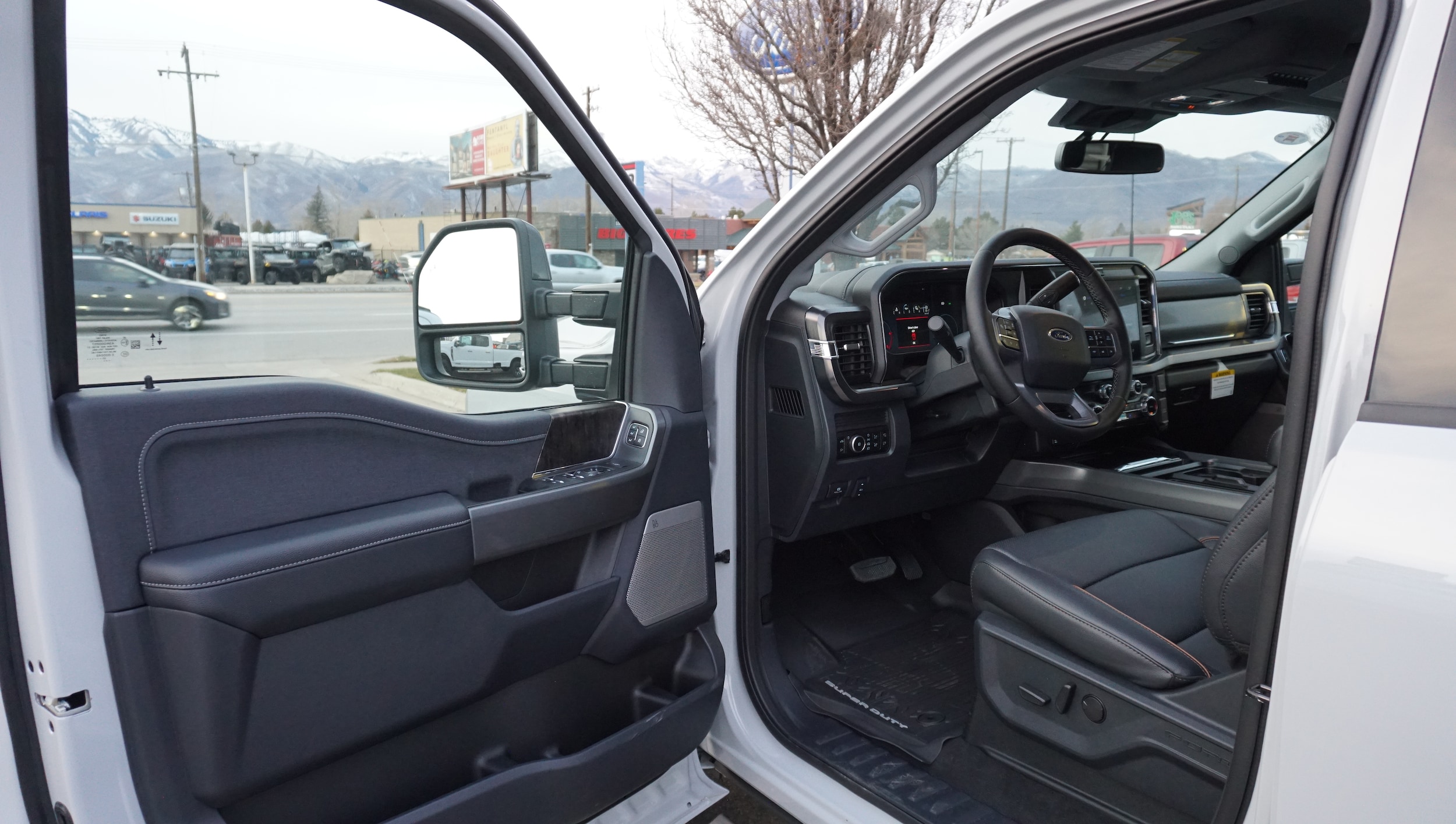 2026 Ford F-350 Super Duty Lariat - Photo 6