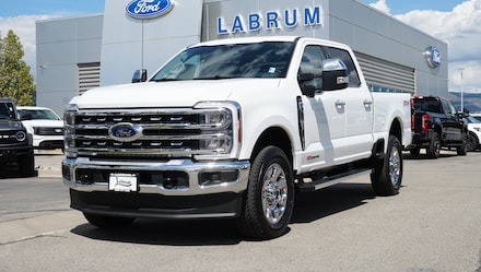 2025 Ford F-350 Lariat Truck Crew Cab