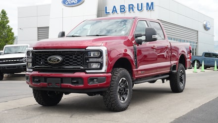 2025 Ford F-350 F-350&reg; Lariat&reg; Truck Crew Cab