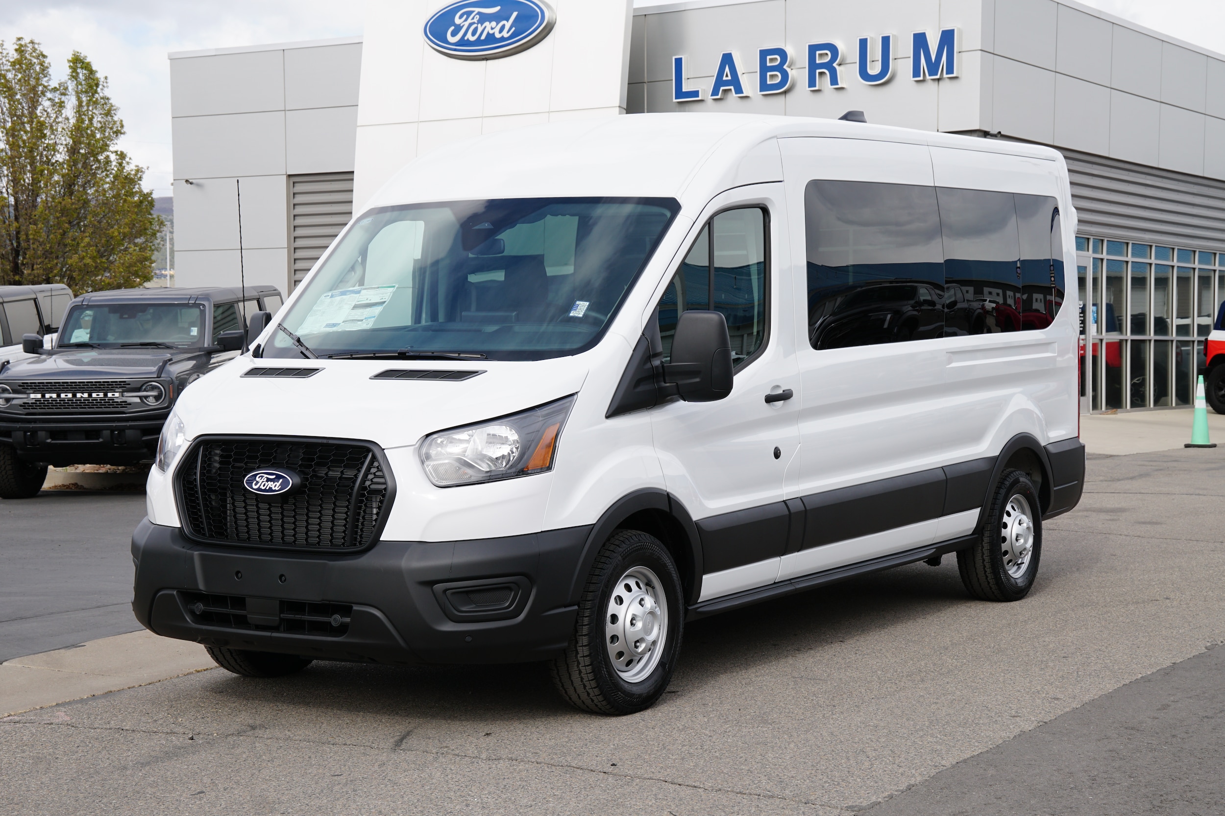 2026 Ford Transit 350 XL Med Roof Sliding Pass. 148 AWD's photo