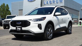 2025 Ford Escape ST-Line Select SUV