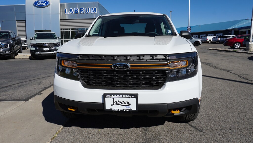 New 2024 Ford Maverick For Sale at Labrum Ford VIN 3FTTW8C99RRB63053