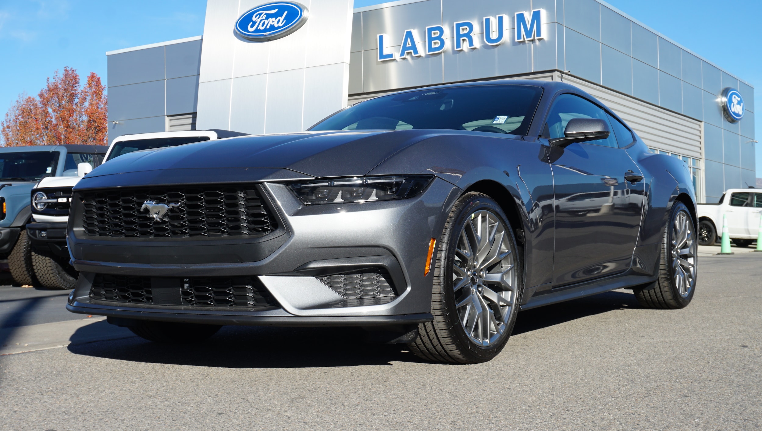 2026 Ford Mustang EcoBoost Premium's photo