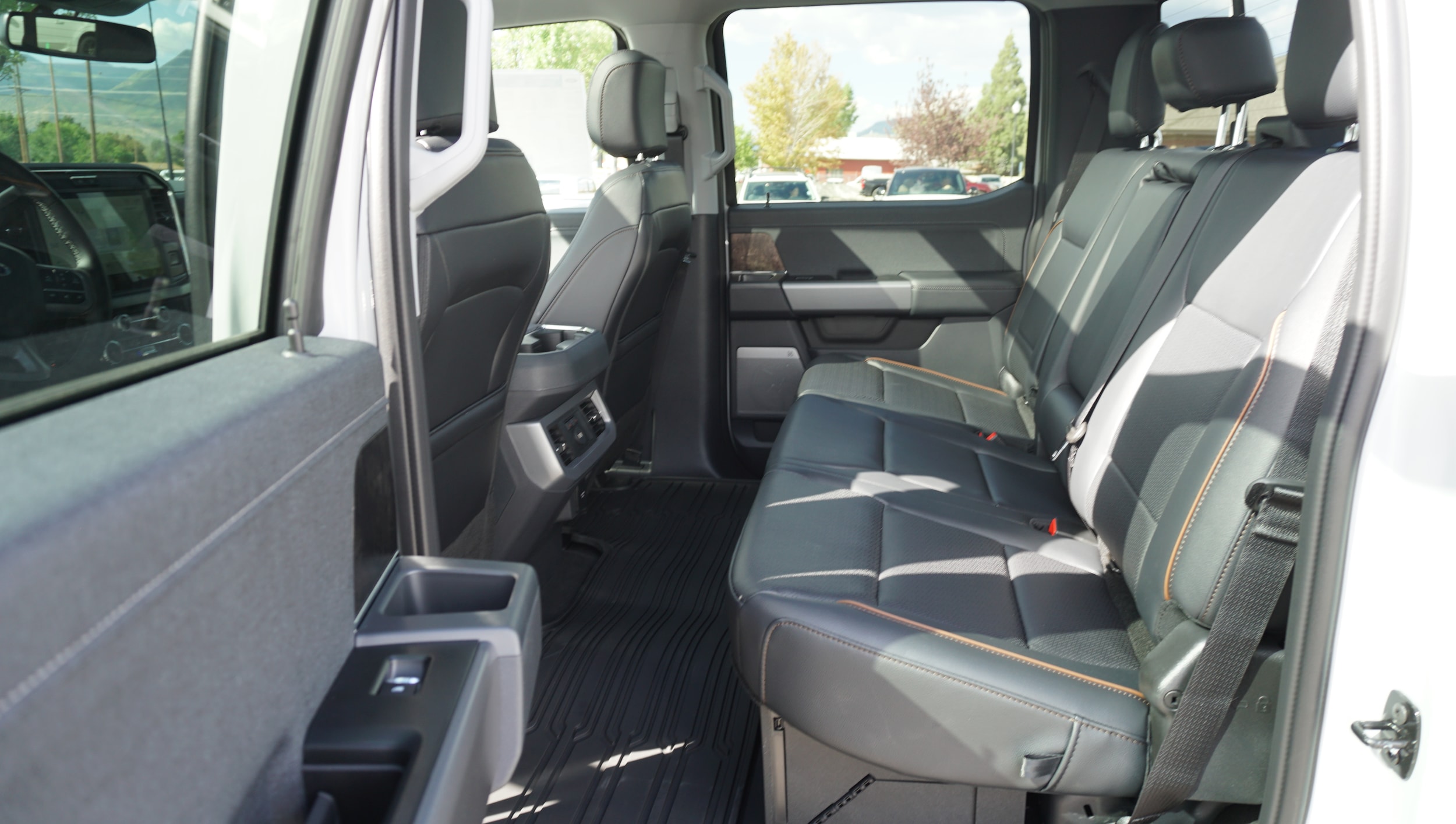 2026 Ford F-350 Super Duty Lariat - Photo 12