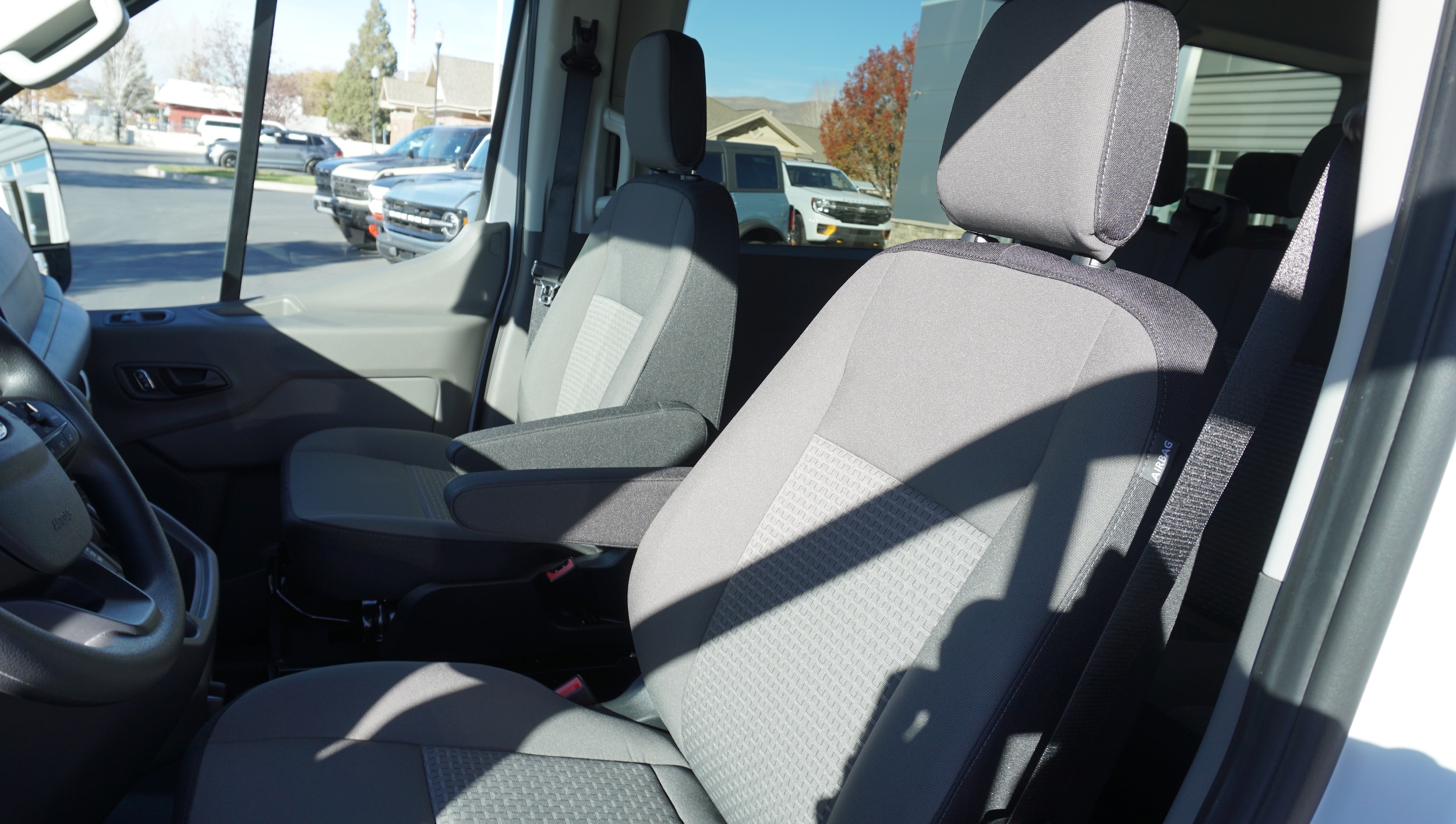 2025 Ford Transit Passenger Van XL - Photo 8