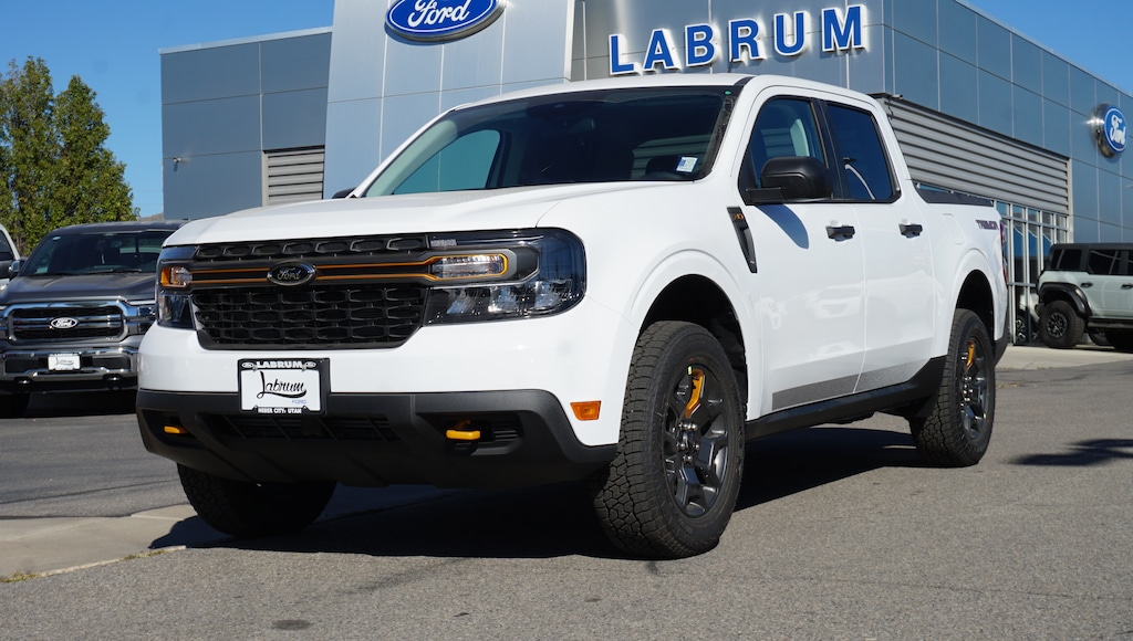 New 2024 Ford Maverick For Sale at Labrum Ford VIN 3FTTW8C99RRB63053