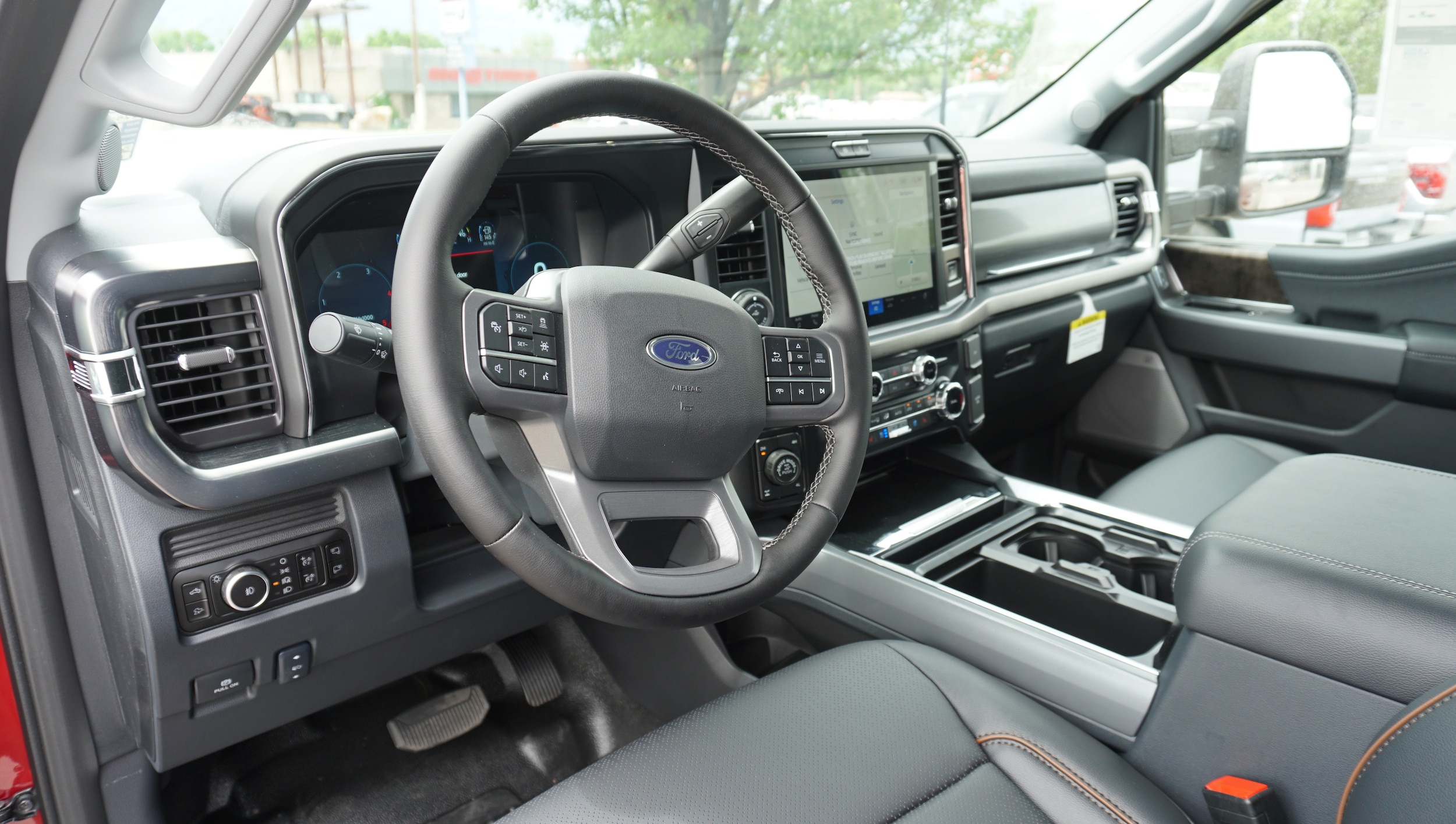 2025 Ford F-350 Super Duty Lariat - Photo 9