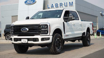 2025 Ford F-350 Platinum Truck Crew Cab