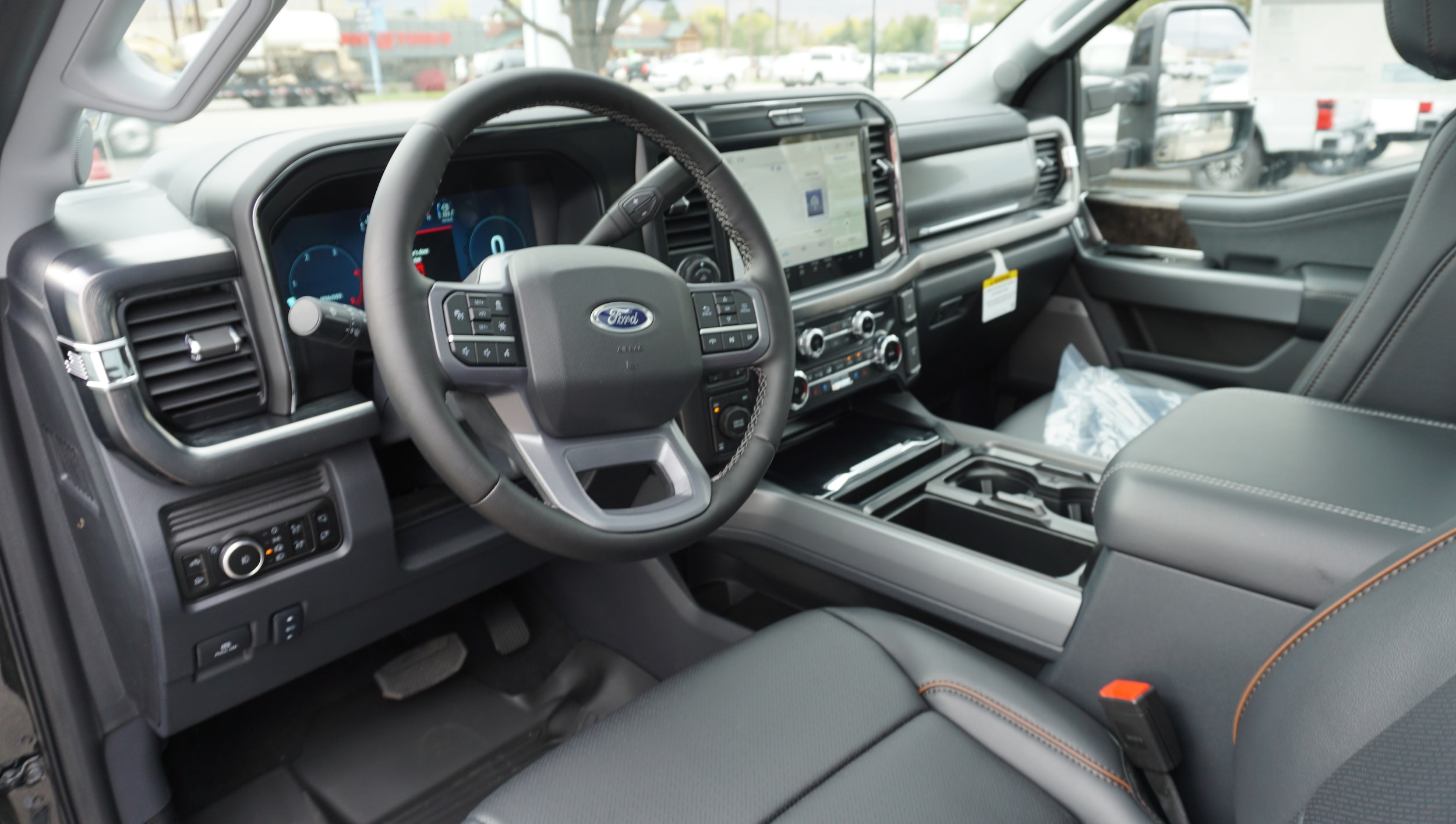 2026 Ford F-350 Super Duty Lariat - Photo 8