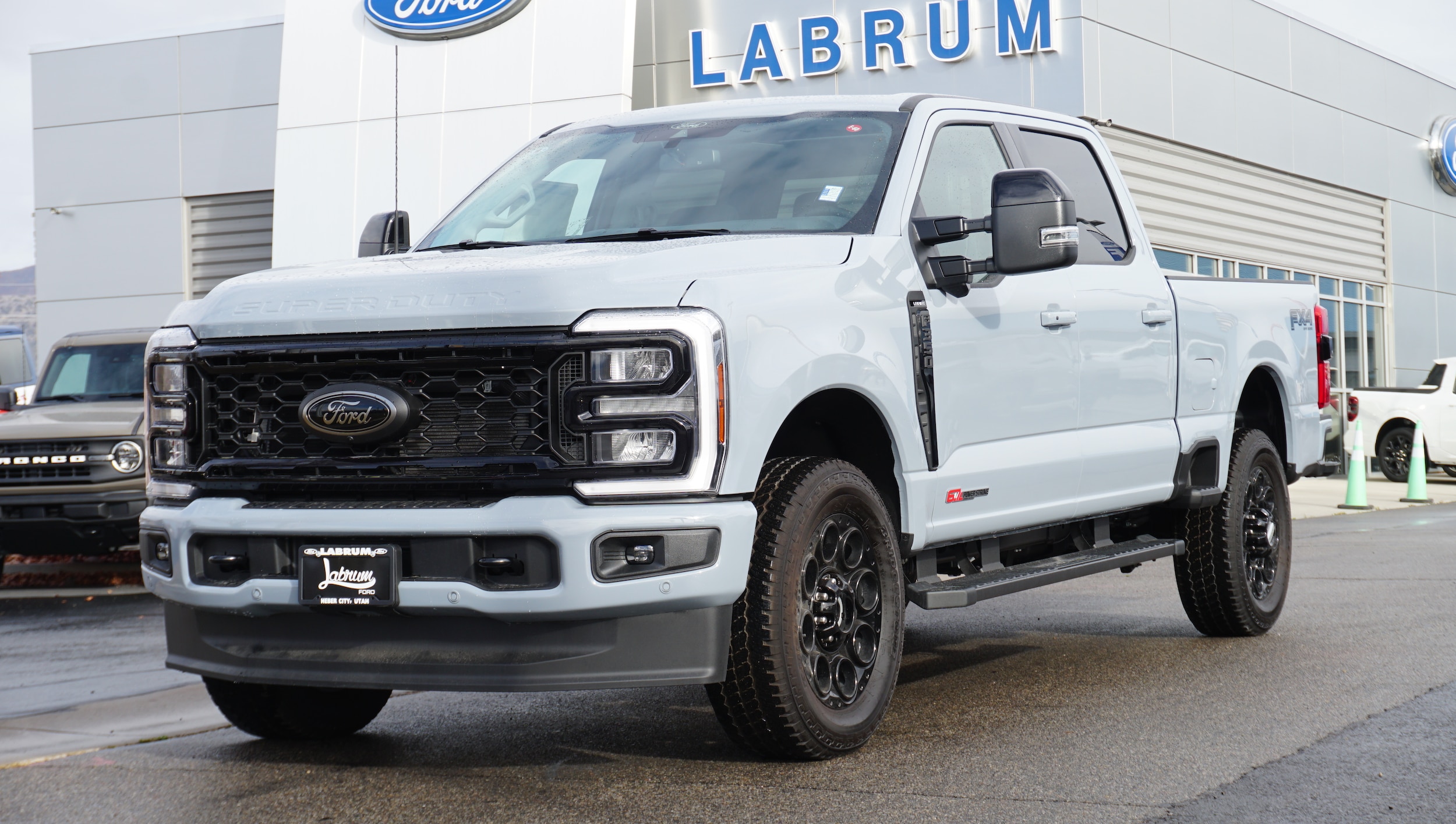 2026 Ford F-350 Super Duty Lariat's photo