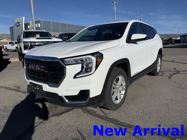 2024 GMC Terrain SLE's photo