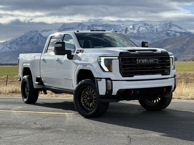 2024 GMC Sierra 3500HD AT4's photo