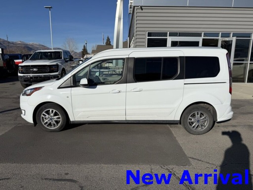 Used 2022 Ford Transit Connect Titanium w/Rear Liftgate Wagon Passenger Wagon LWB
