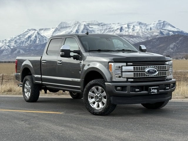 2019 Ford F-250 Truck Crew Cab 