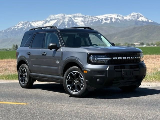 2025 Ford Bronco Sport Outer Banks 4X4's photo