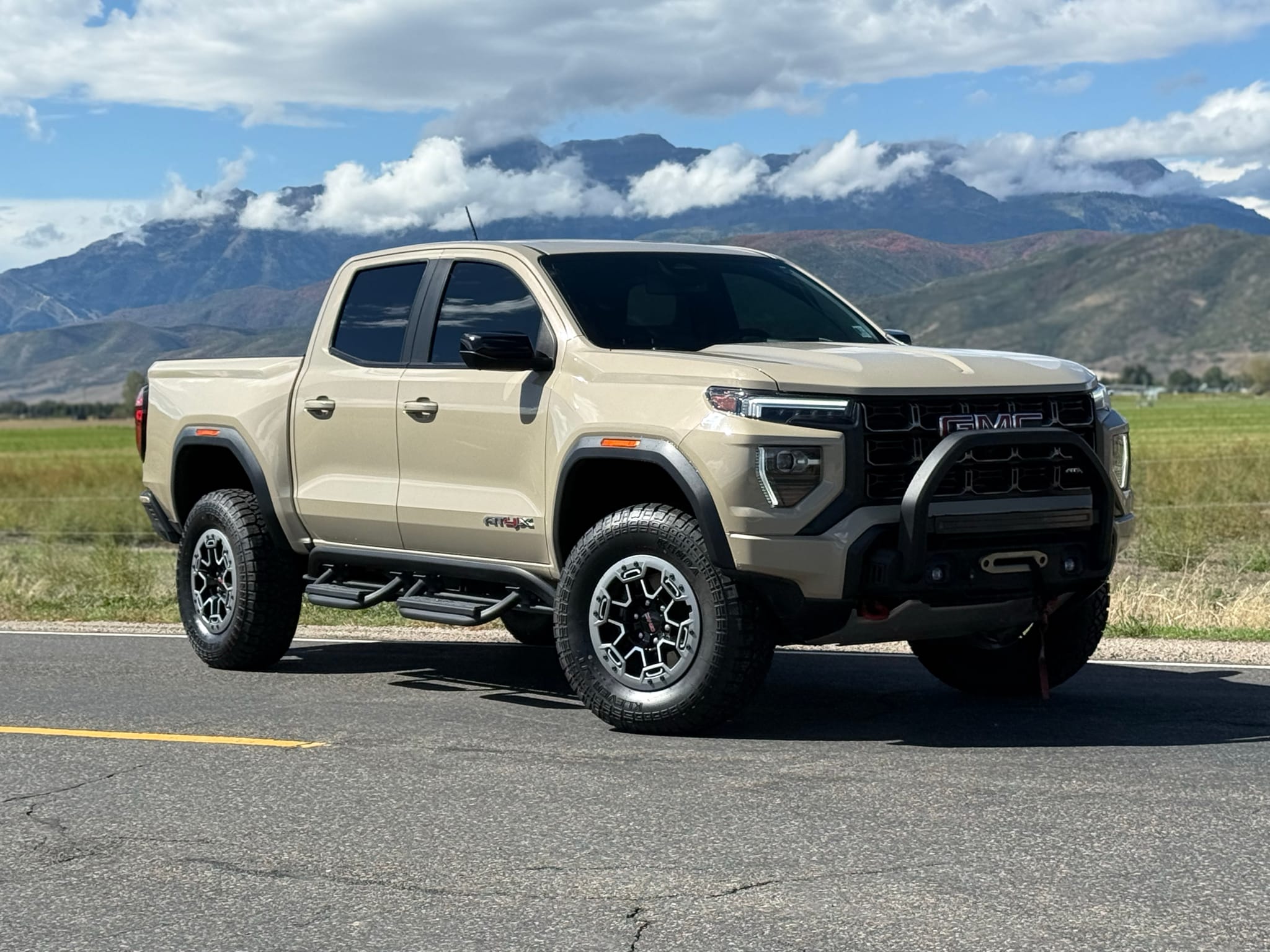2023 GMC Canyon AT4X
