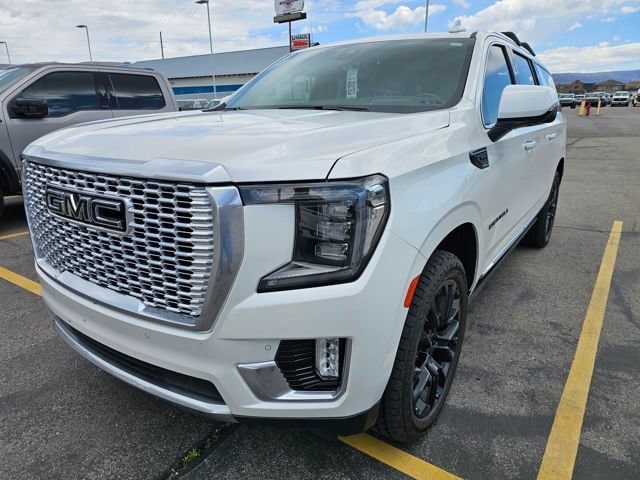 2022 GMC Yukon Denali AWD's photo