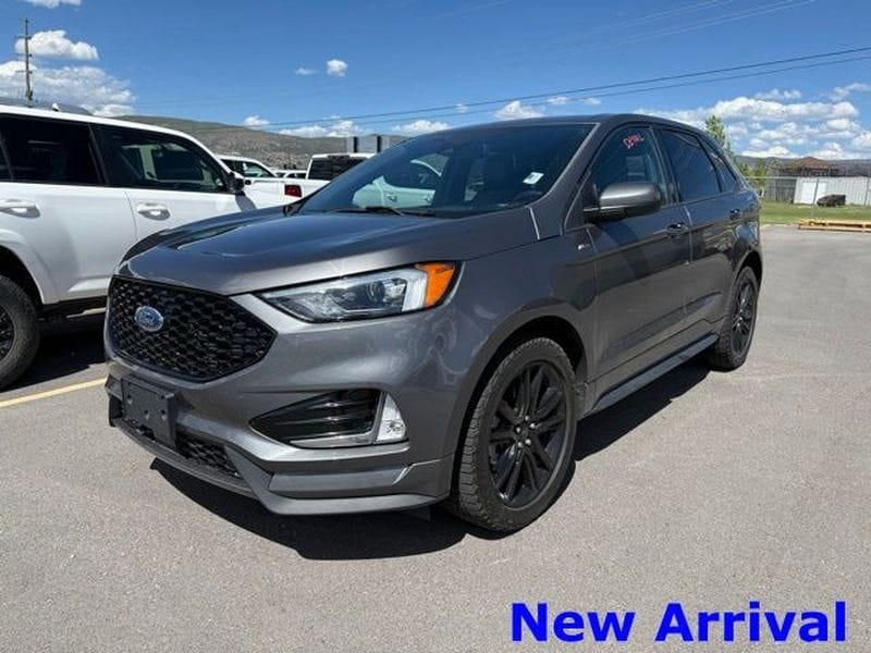 2022 Ford Edge ST-Line AWD's photo