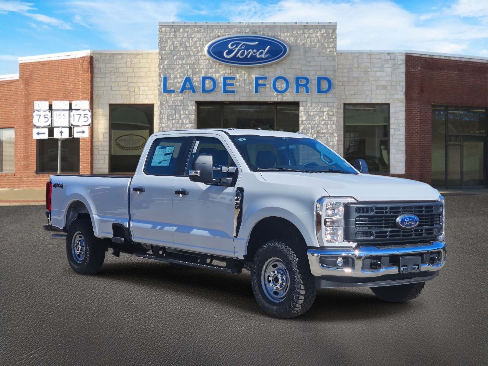 2026 Ford F-250 Super Duty XL's photo