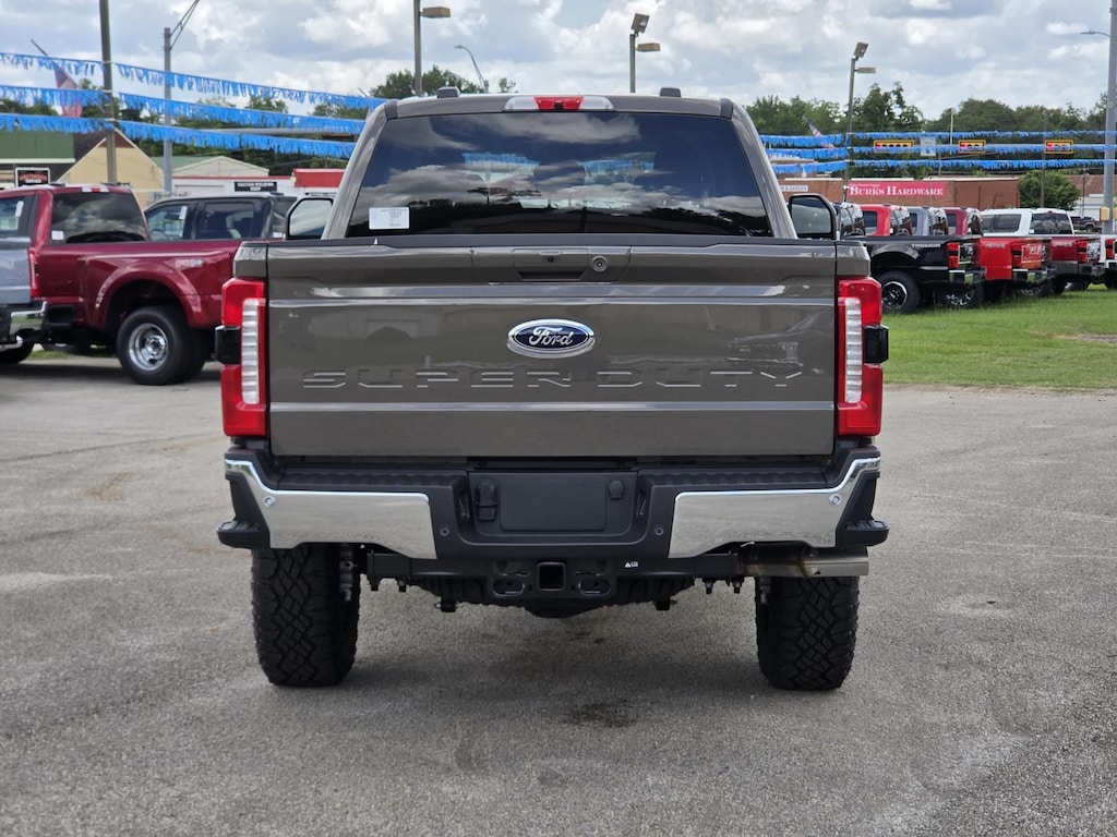 New 2026 Ford Super Duty F-250 SRW Truck Crew Cab