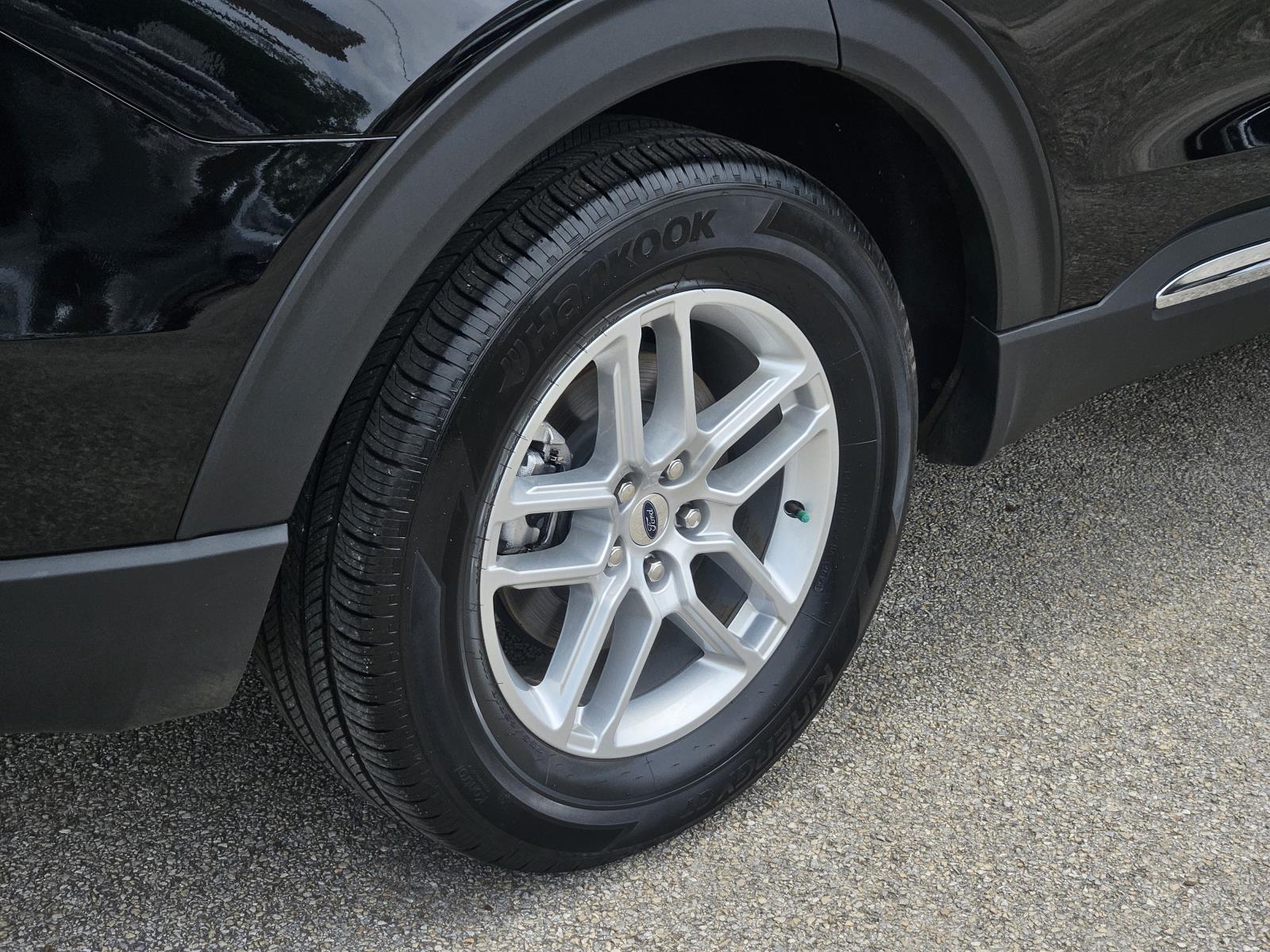 2025 Ford Explorer Active - Photo 8
